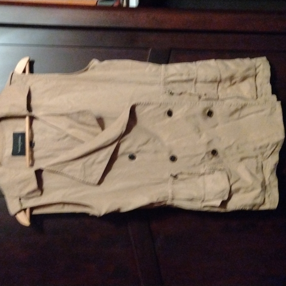 Banana Republic Beige Army Style Vest - Picture 3 of 4